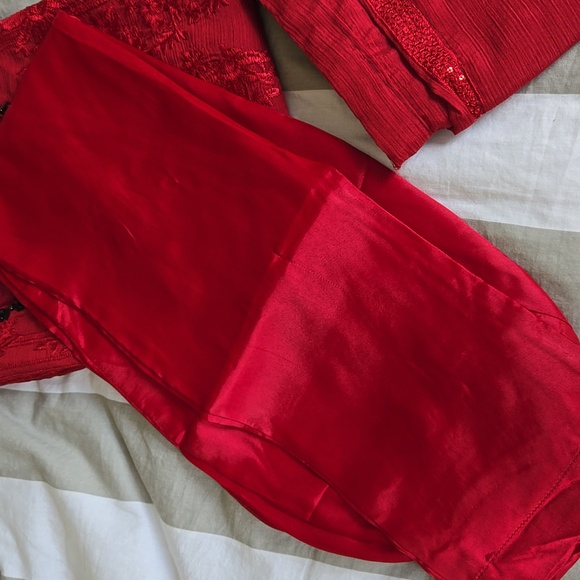 Pakistani formal 3 piece suit - Picture 5 of 6